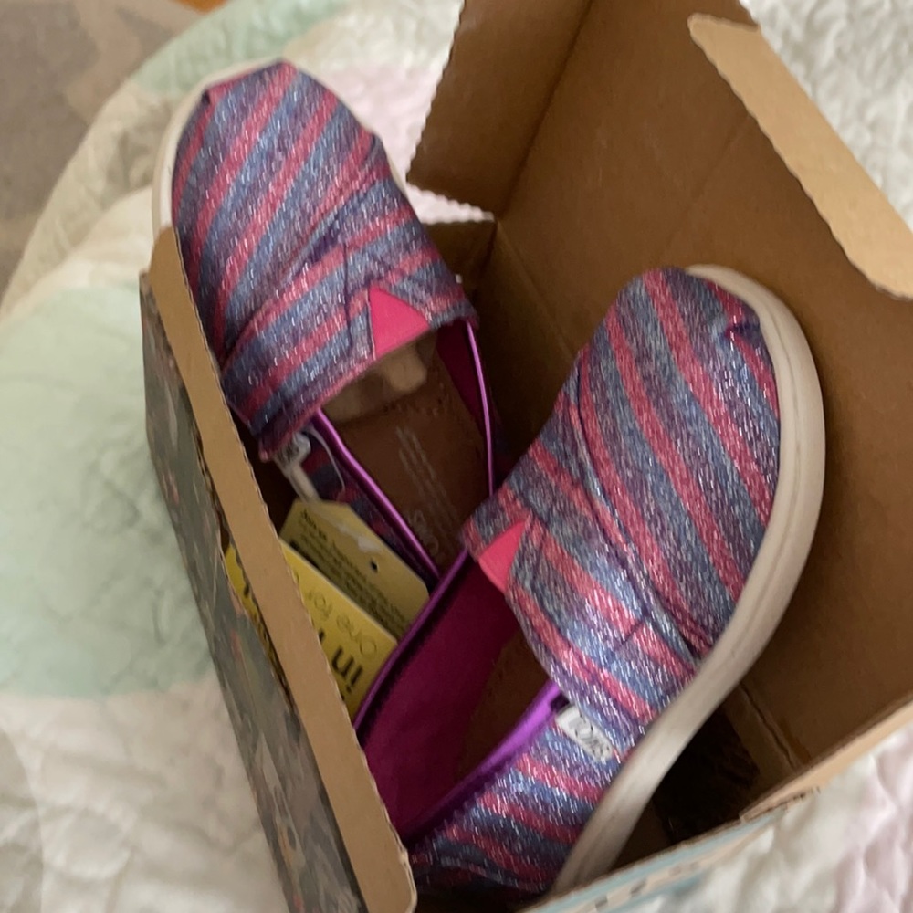 Brand new , size T6 Toms